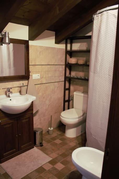 La Casa 44, Con Spa Opcional Sariego Kültér fotó